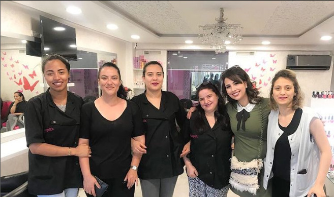 Equipe BeautyLounge Harhoura dans le salon